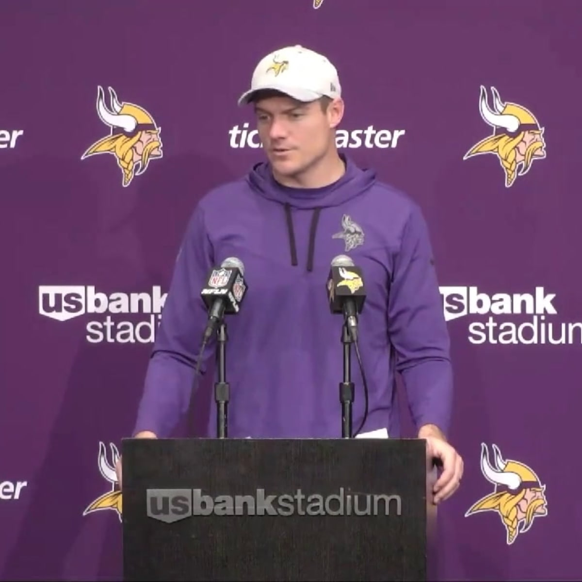 Kevin O'Connell's Locker Room Speech After the Vikings Season Opener Win  Over the Packers 