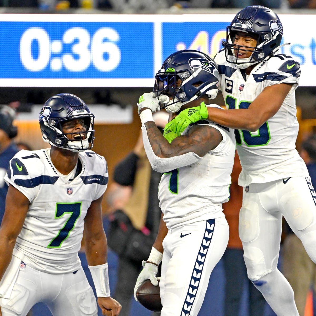 New York vs. Seattle Prediction: Jets and Seahawks Battle to Keep Playoff  Hopes Alive 