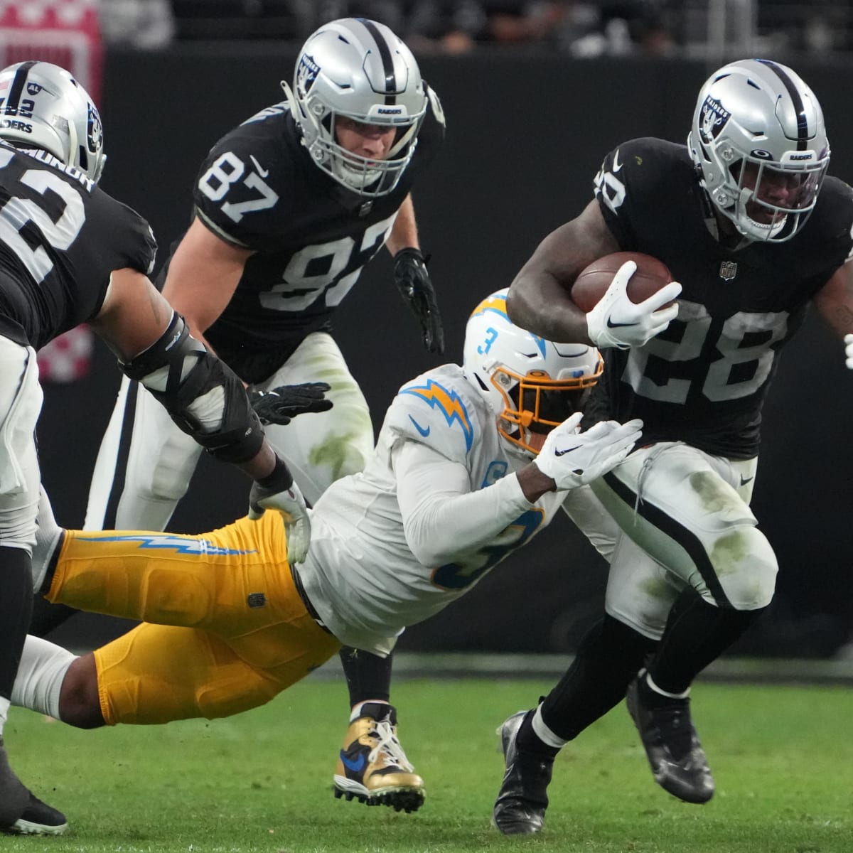 Halftime Report: Raiders fall behind early against the Chargers