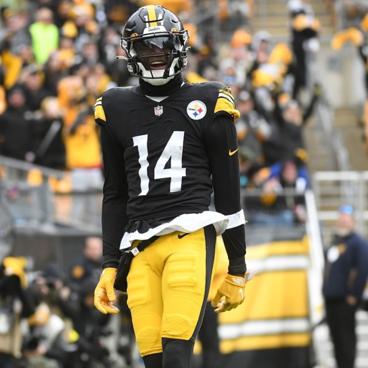 Pittsburgh Steelers News & Rumors: George Pickens PRAISES Offense + Mike  Tomlin Getting Extension 