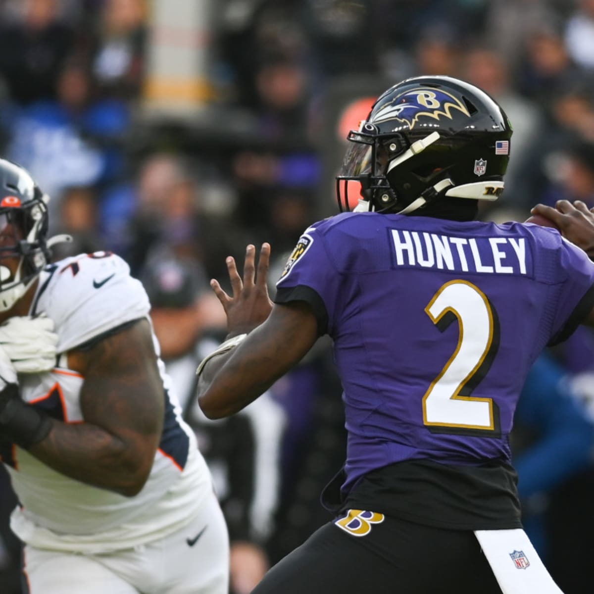 Tyler Huntley injury: Ravens QB Anthony Brown enters game vs. Steelers 