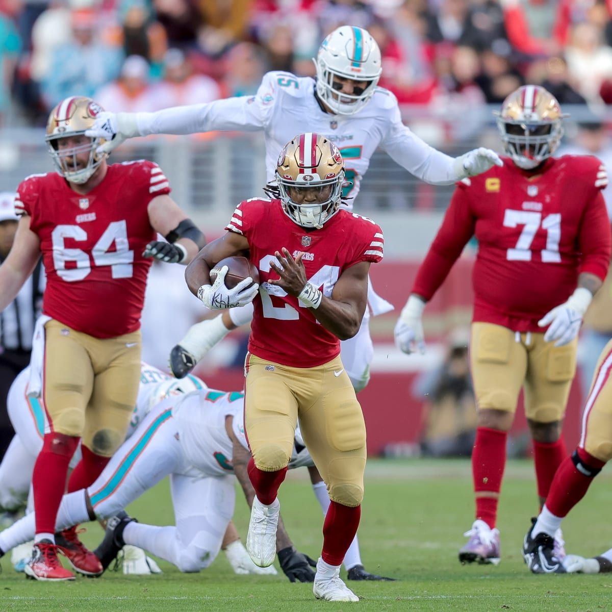 Jordan Mason has a Chance to Prove the 49ers Right and Wrong - Sports  Illustrated San Francisco 49ers News, Analysis and More