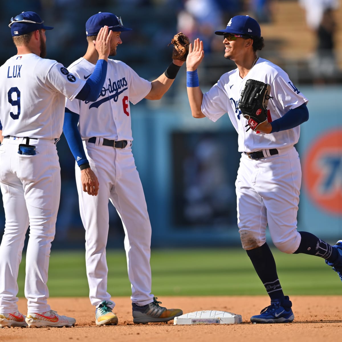 What's Dodgers' recourse if Miguel Vargas continues to fall out of favor?