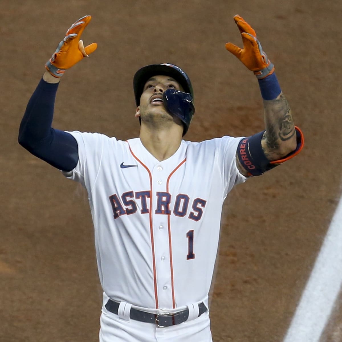 Mets swoop in for massive contract with Carlos Correa after Giants deal  falls through