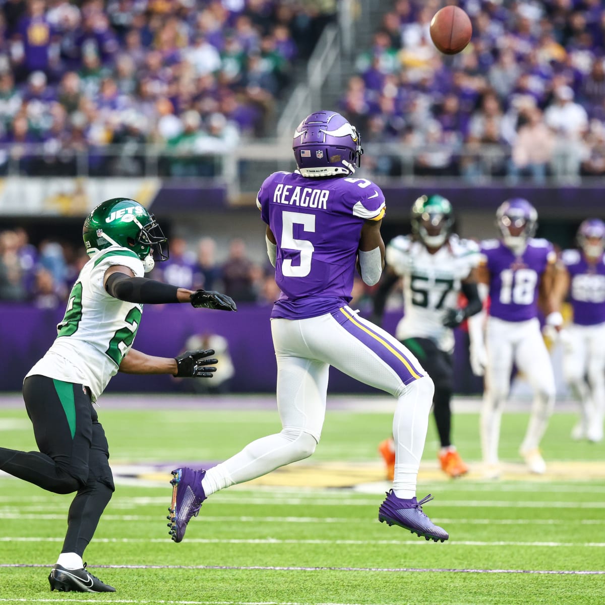 Minnesota Vikings wide receiver Jalen Reagor (5) warms up before an NFL  preseason football game against the Tennessee Titans, Saturday, Aug. 19,  2023 in Minneapolis. Tennessee won 24-16. (AP Photo/Stacy Bengs Stock Photo  - Alamy