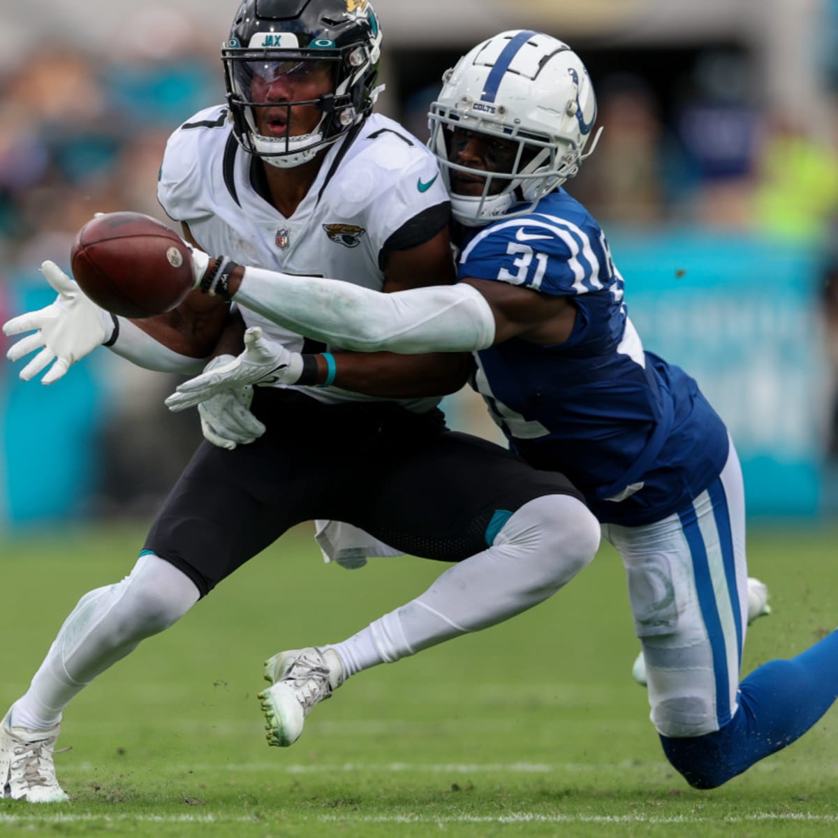 Colts Place CB Kenny Moore On Injured Reserve, Sign DE Rashod Berry From  Jacksonville Jaguars' Practice Squad