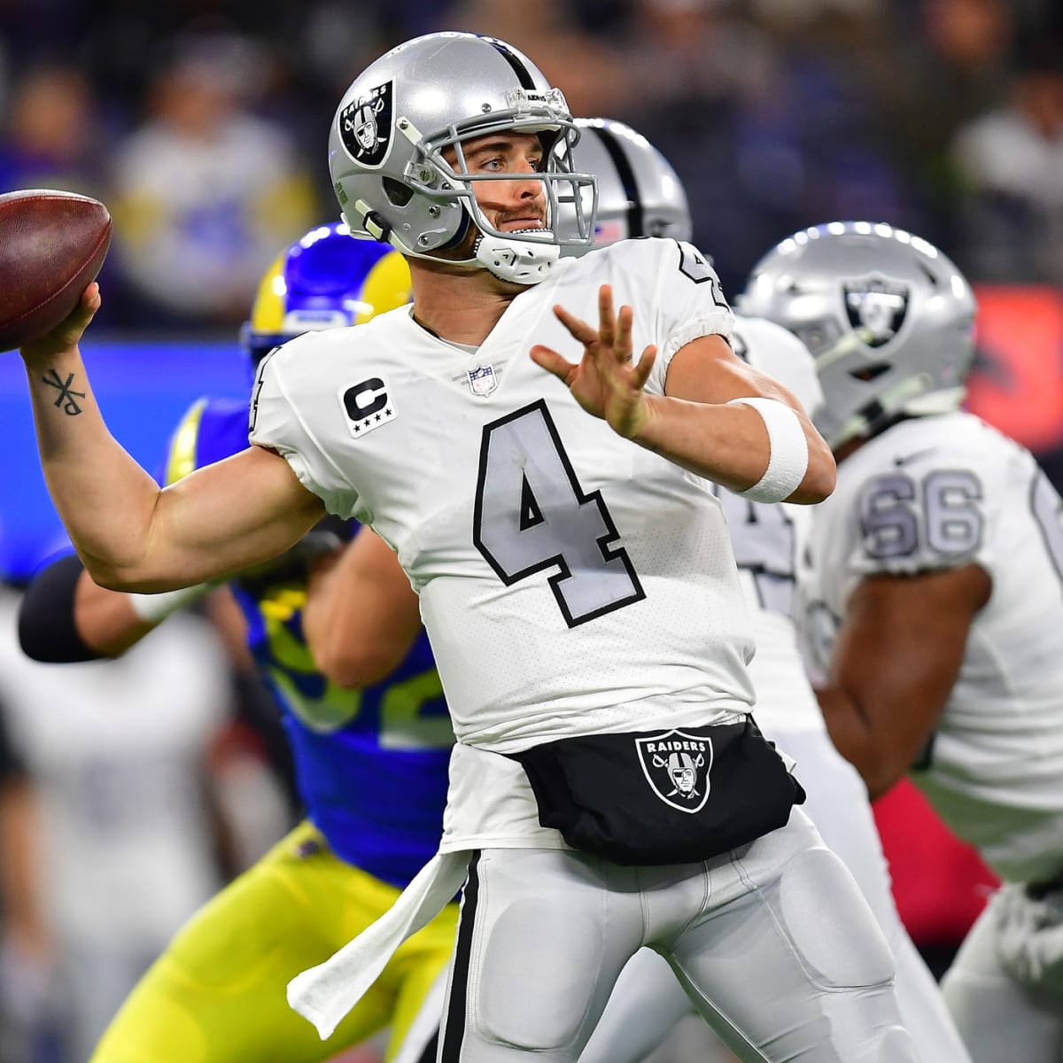 Las Vegas Raiders Derek Carr week 10 update - Sports Illustrated Las Vegas  Raiders News, Analysis and More