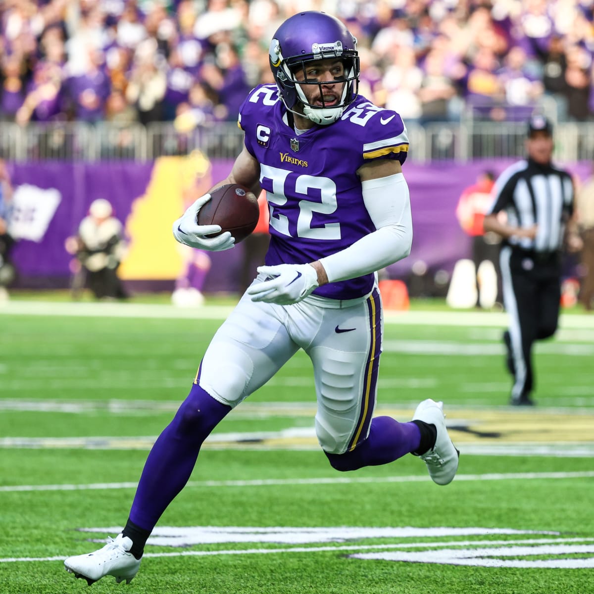 Vikings' Christian Darrisaw questionable for Lions game; Cameron