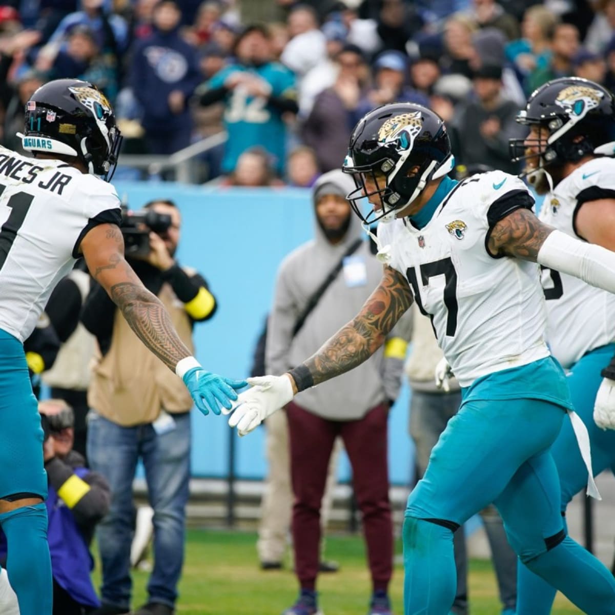 Jaguars welcome Titans for 'all the marbles' after 2-6 start