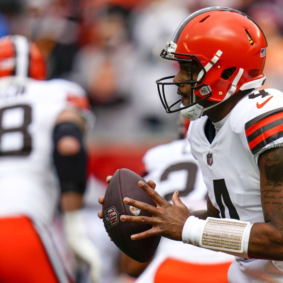 Browns Myles Garrett Leading These Pass Rusher Rankings Ahead of Week 13 -  Sports Illustrated Cleveland Browns News, Analysis and More