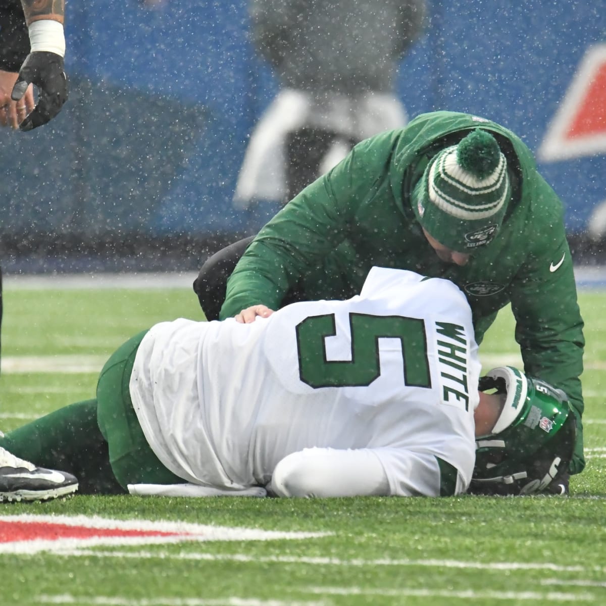 New York Jets QB Mike White Visits Hospital After Rib Injury in