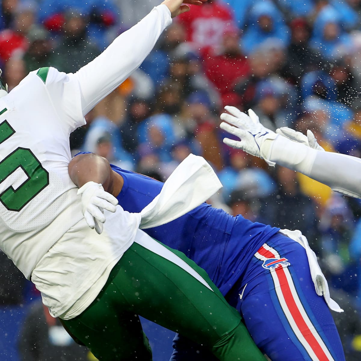 Mike White crashes back down to earth in miserable Jets loss