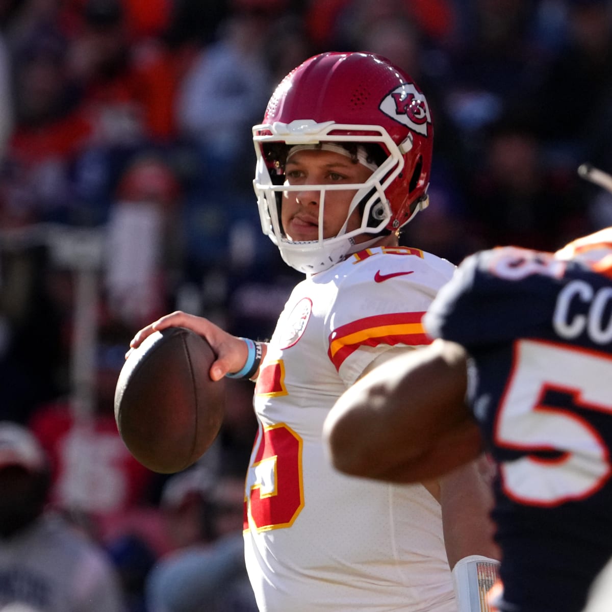 How to Watch Kansas City Chiefs vs. Denver Broncos: NFL Week 14 Streaming,  Betting Odds, Preview - Sports Illustrated Kansas City Chiefs News,  Analysis and More