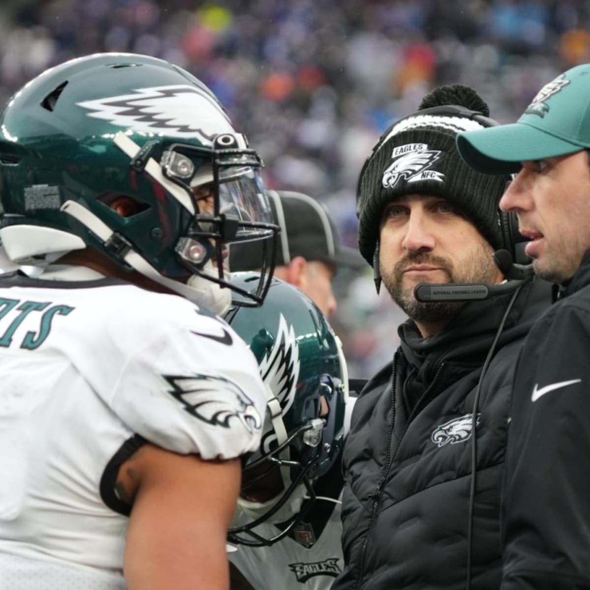 Eagles Win NFC East Title by Beating Giants - Sports Illustrated  Philadelphia Eagles News, Analysis and More