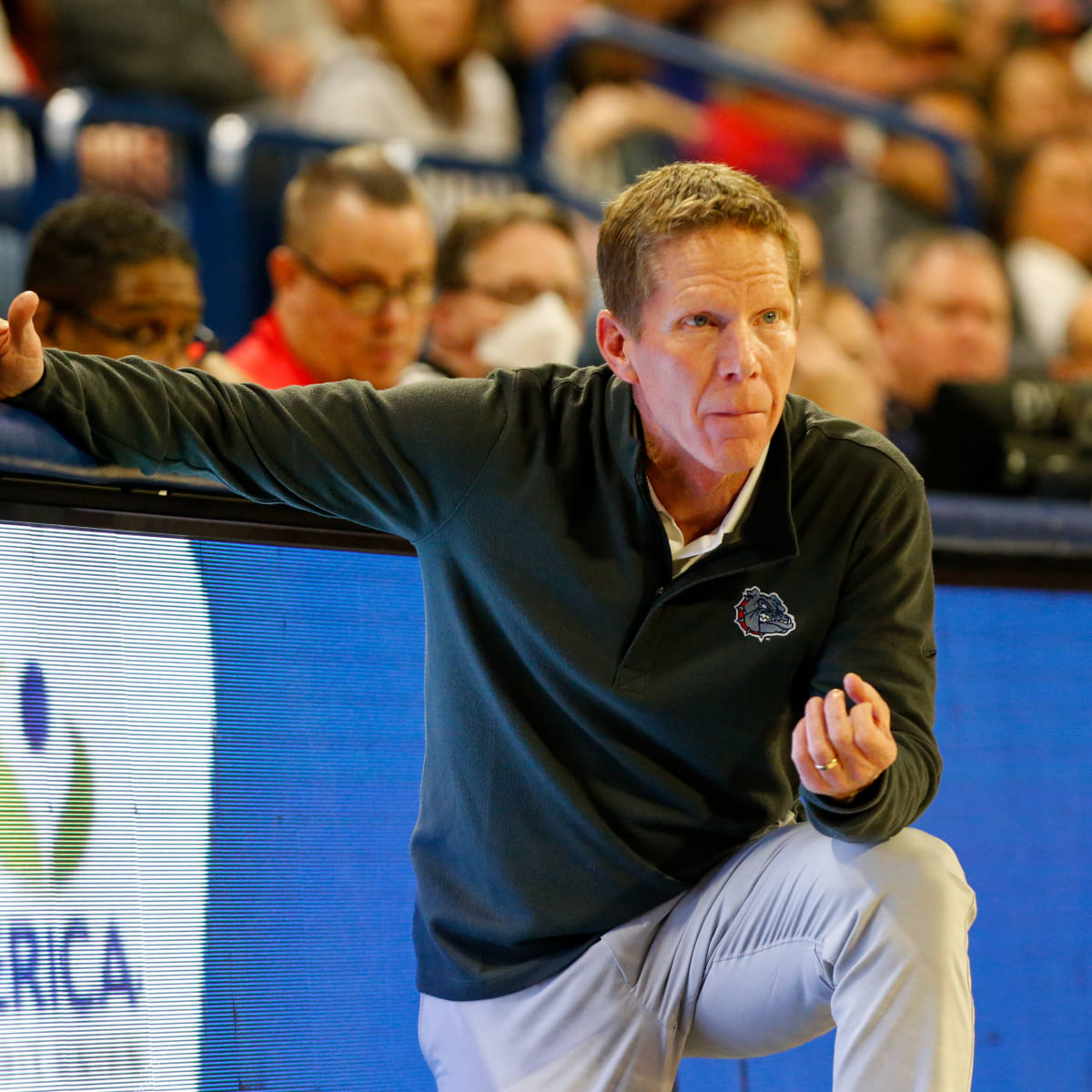 Watch What Mark Few said ahead of Gonzagas Elite 8 game against UConn