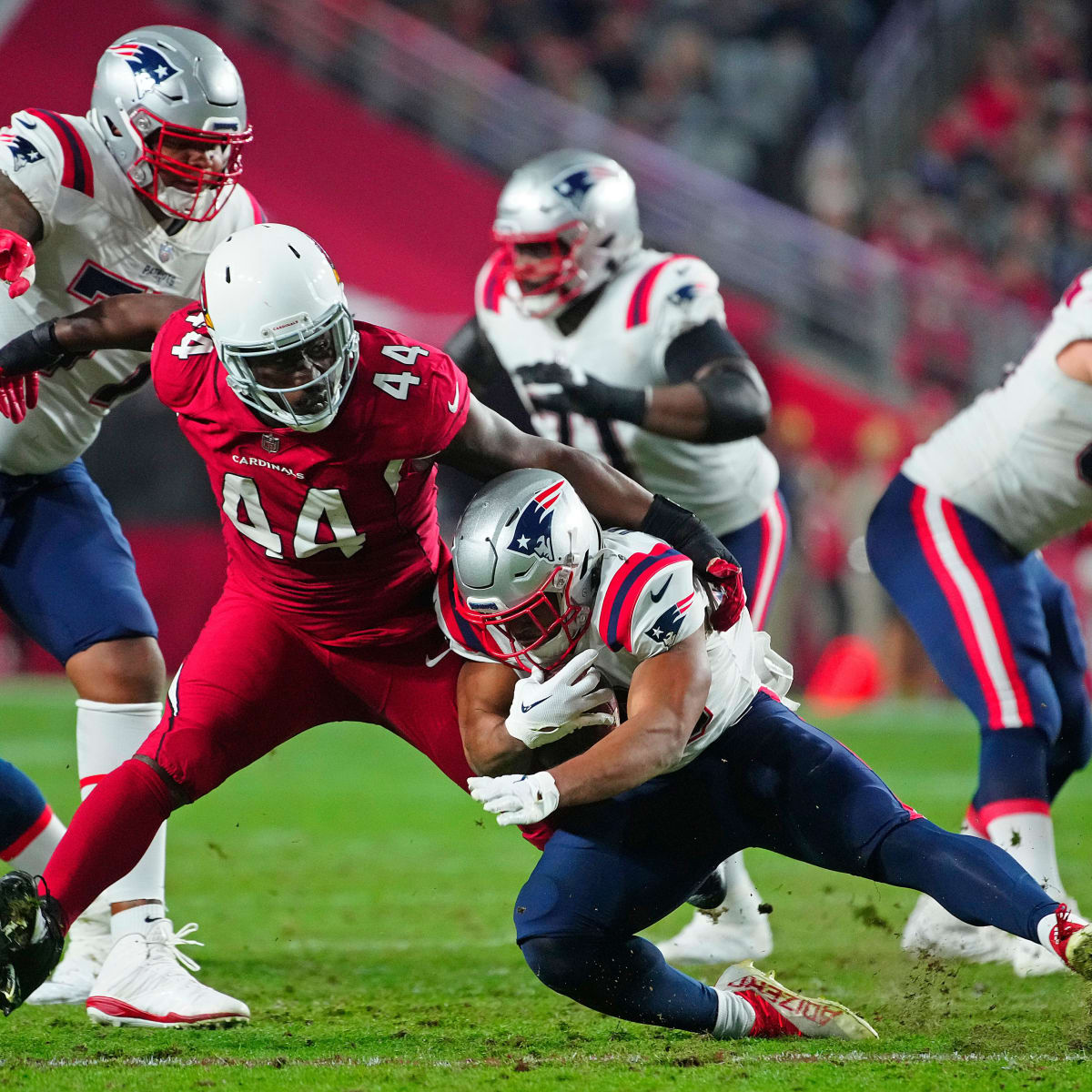 Patriots 27, Cardinals 13: Defense keys New England to victory and