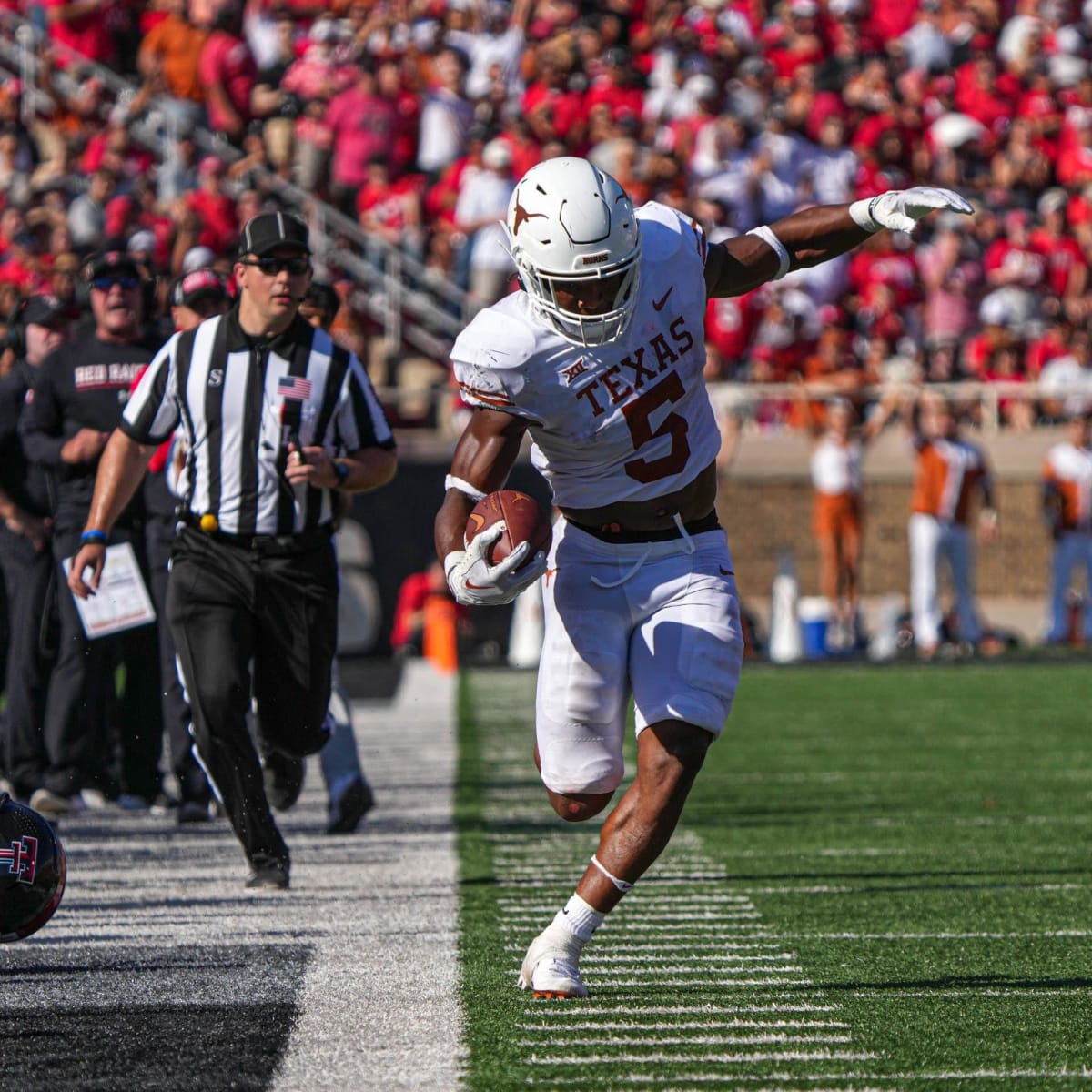 Dallas Cowboys 'Visit' for Longhorns RB Bijan Robinson - NFL Draft Future?, DFW Pro Sports