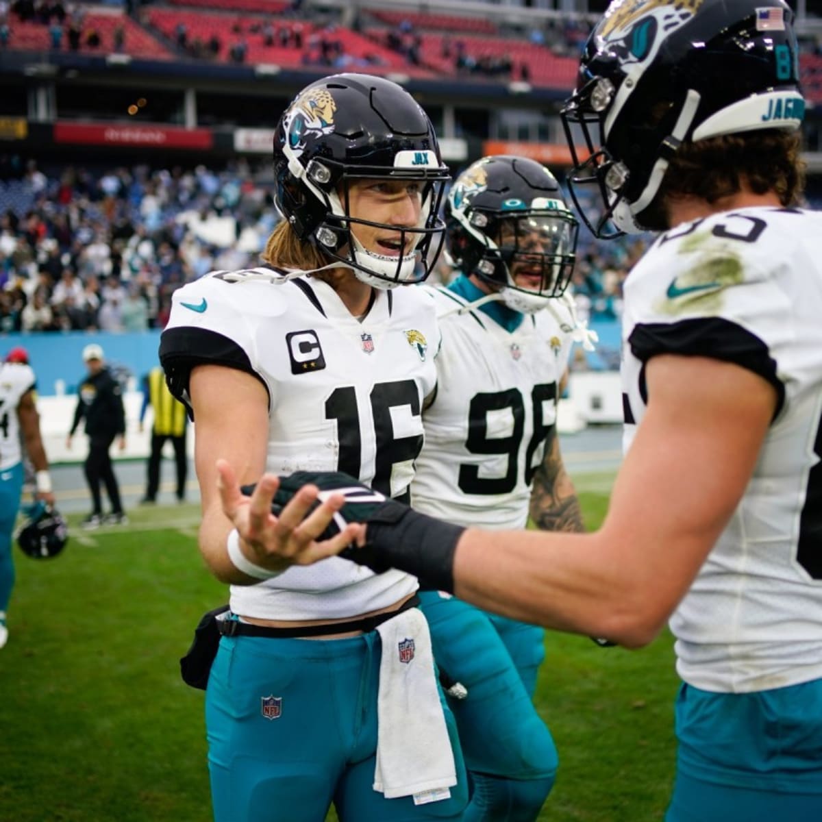 Jaguars clinch division title after Titans crumble, defense bails out  Lawrence