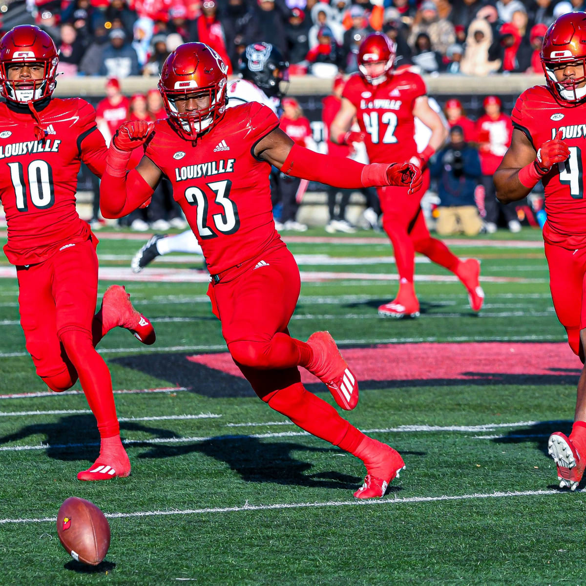 Reports: University of Cincinnati Bearcats Will Battle Louisville