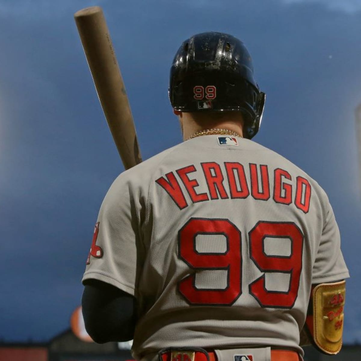 Red Sox Should Not Extend Alex Verdugo