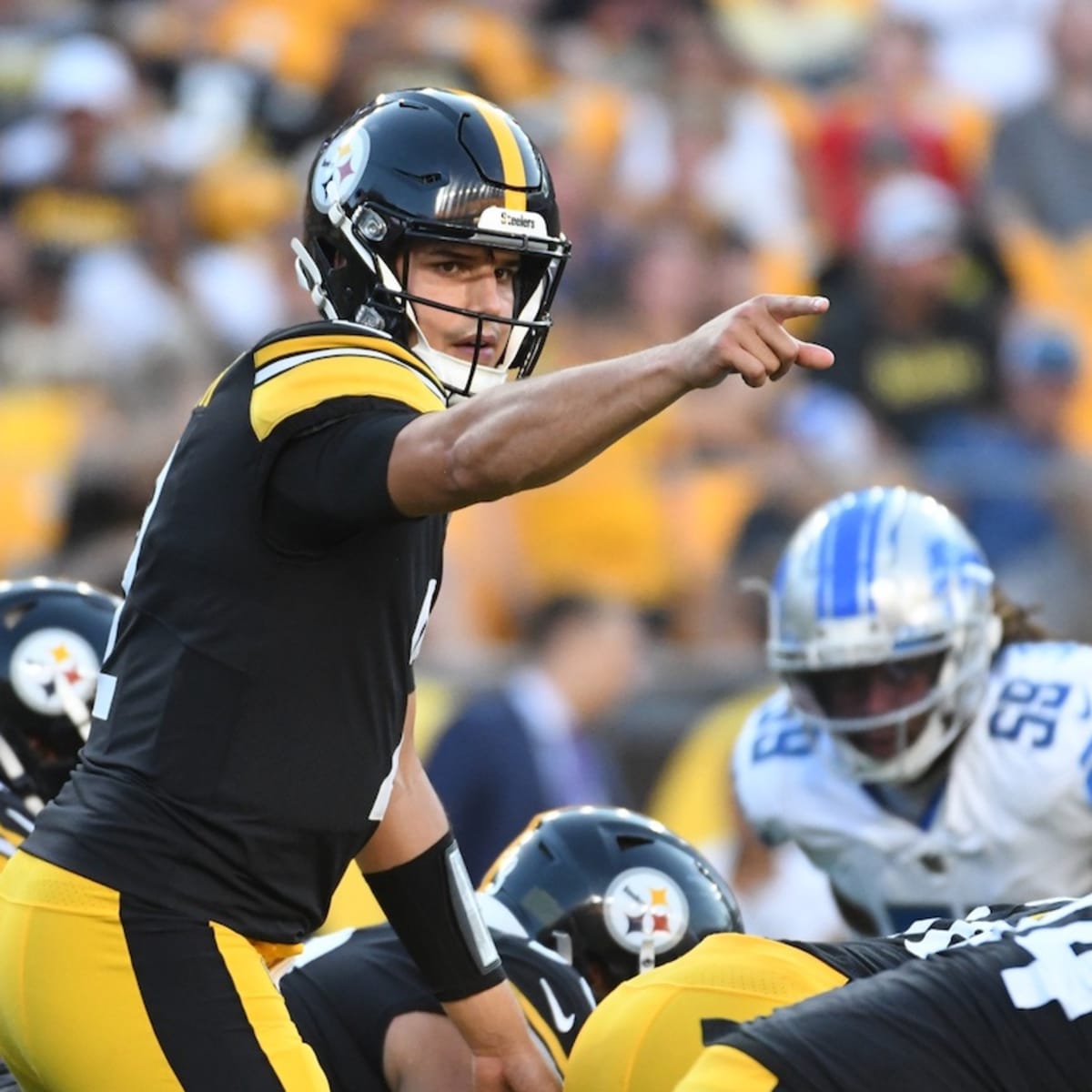 Steelers news: Four starters miss practice, Mason Rudolph could start