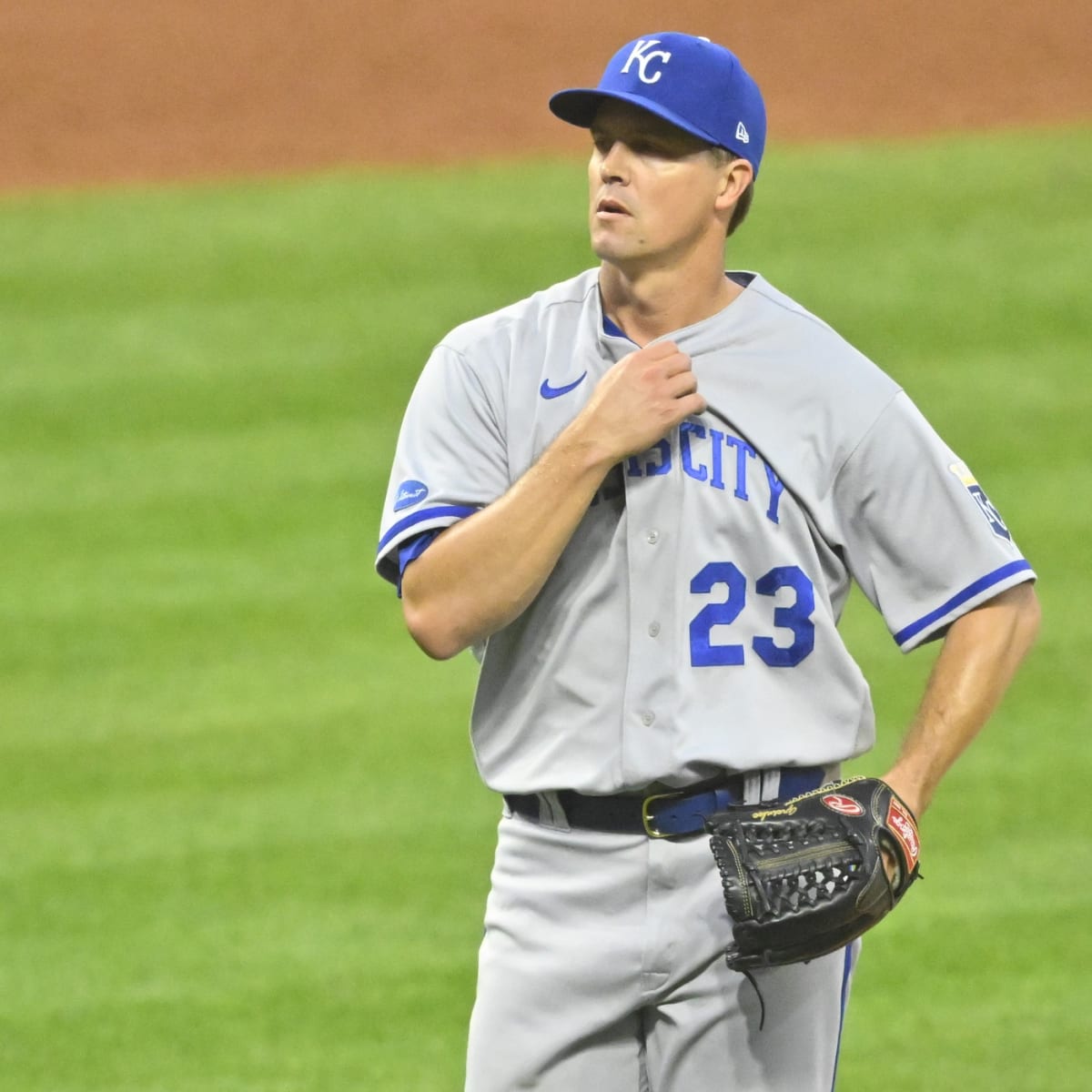 Royals turn back the clock with Zack Greinke signing