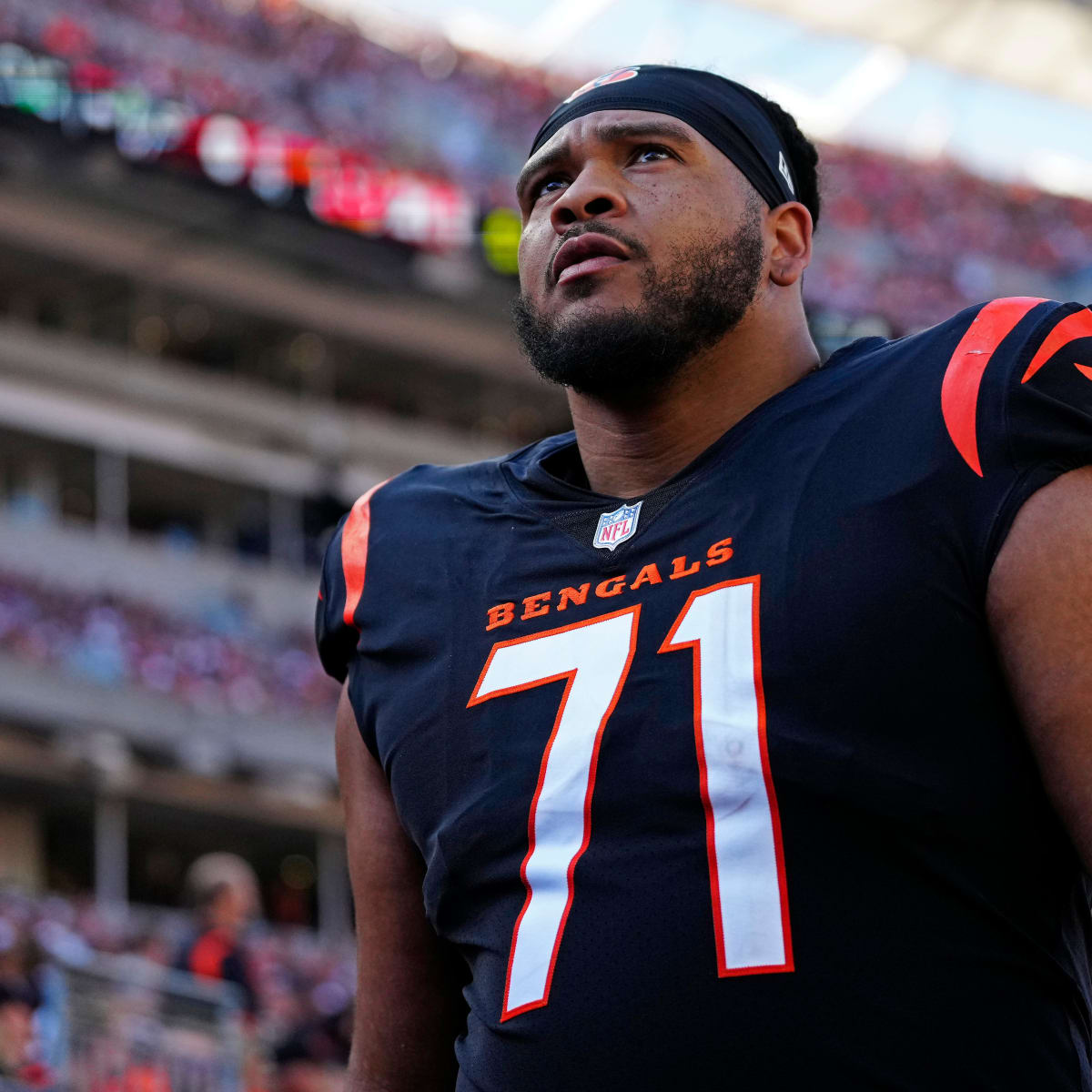 Bengals release veteran offensive tackle Collins