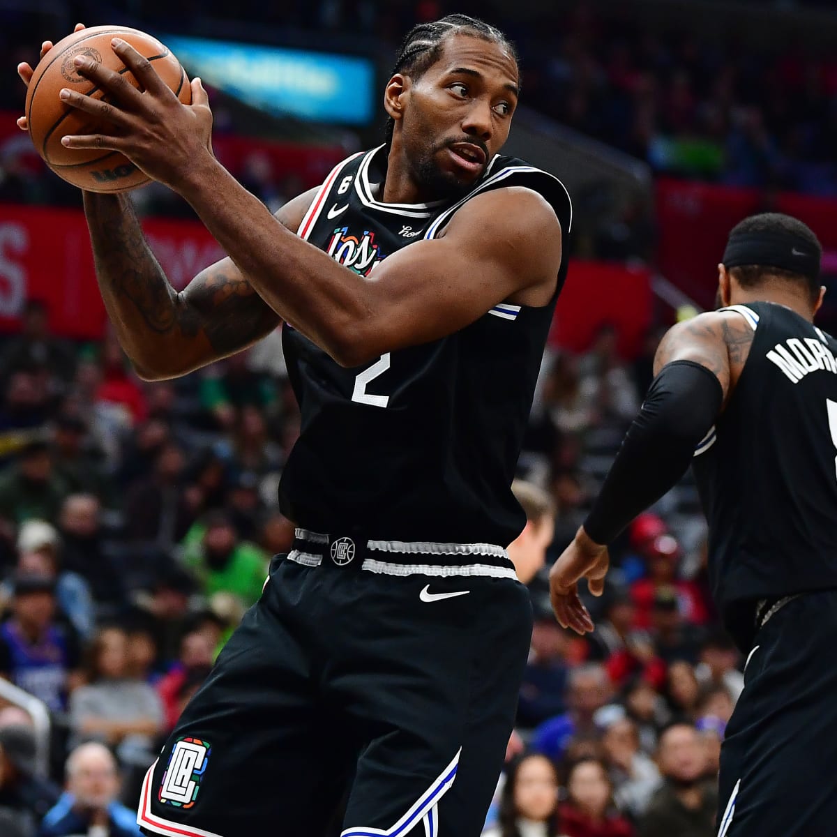 Report: Clippers' Kawhi Leonard out Indefinitely with Knee Injury; ACL  Damage Feared, News, Scores, Highlights, Stats, and Rumors