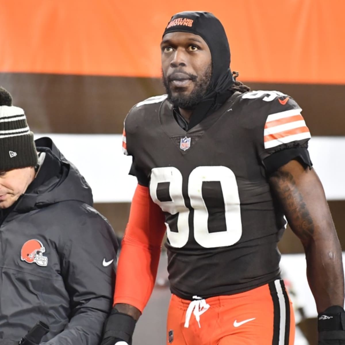 Njoku Added to Injury Report for Burns Suffered in Household Accident -  Sports Illustrated Cleveland Browns News, Analysis and More