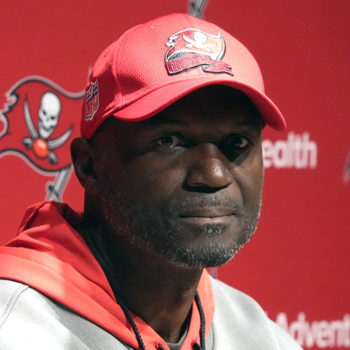 Buccaneers Could Sign Recently Retired Veteran: Analyst