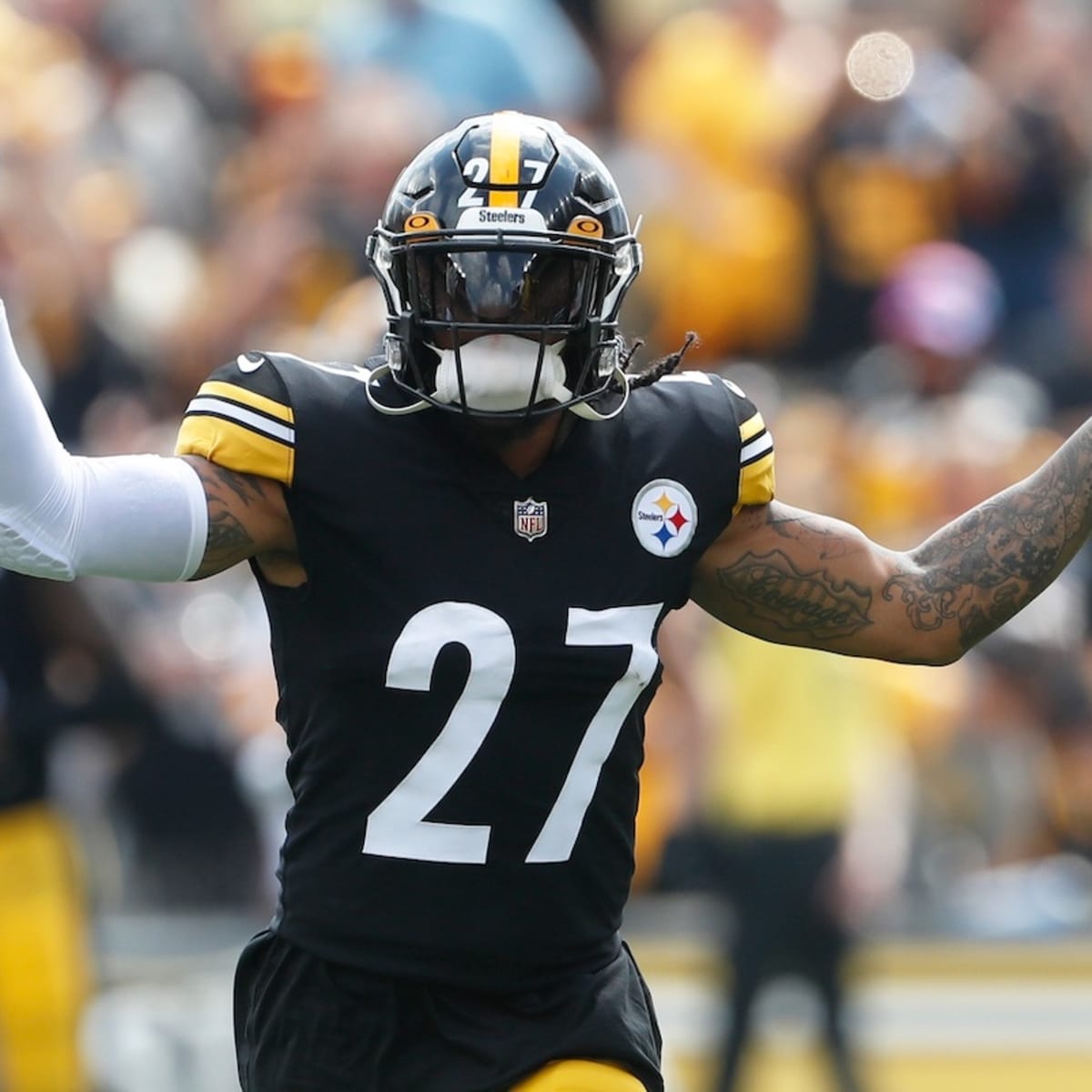 Pittsburgh Steelers, Las Vegas Raiders in Talks About 32nd Pick - Sports  Illustrated Pittsburgh Steelers News, Analysis and More