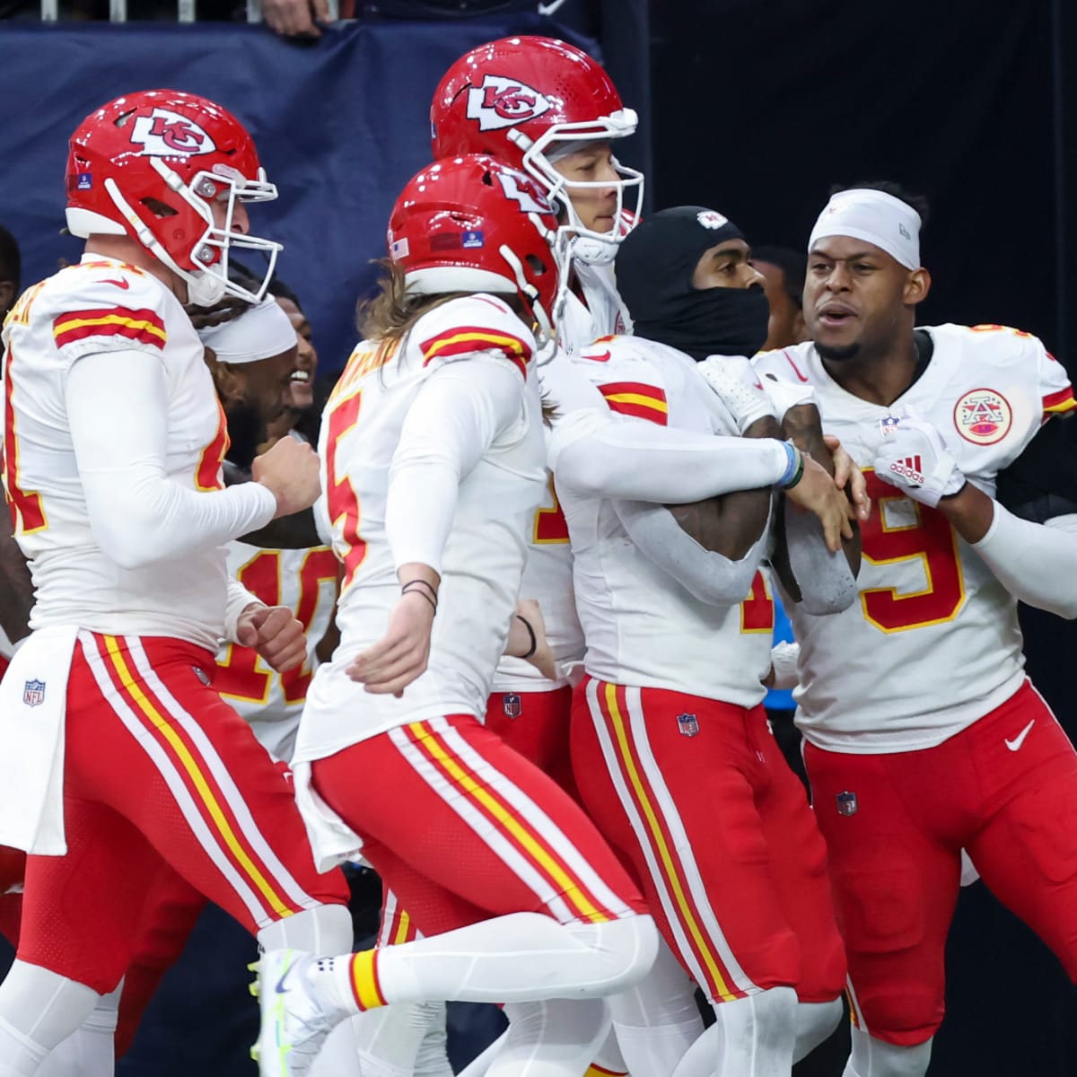 New Heights: Travis Kelce Explains 'One-Sided' KC Chiefs and Need for  Improvement - Sports Illustrated Kansas City Chiefs News, Analysis and More