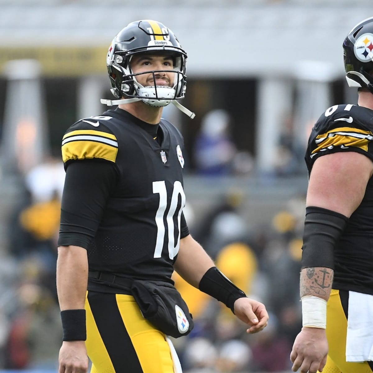 Trubisky makes case for QB job as Steelers top Lions 19-9 – KGET 17