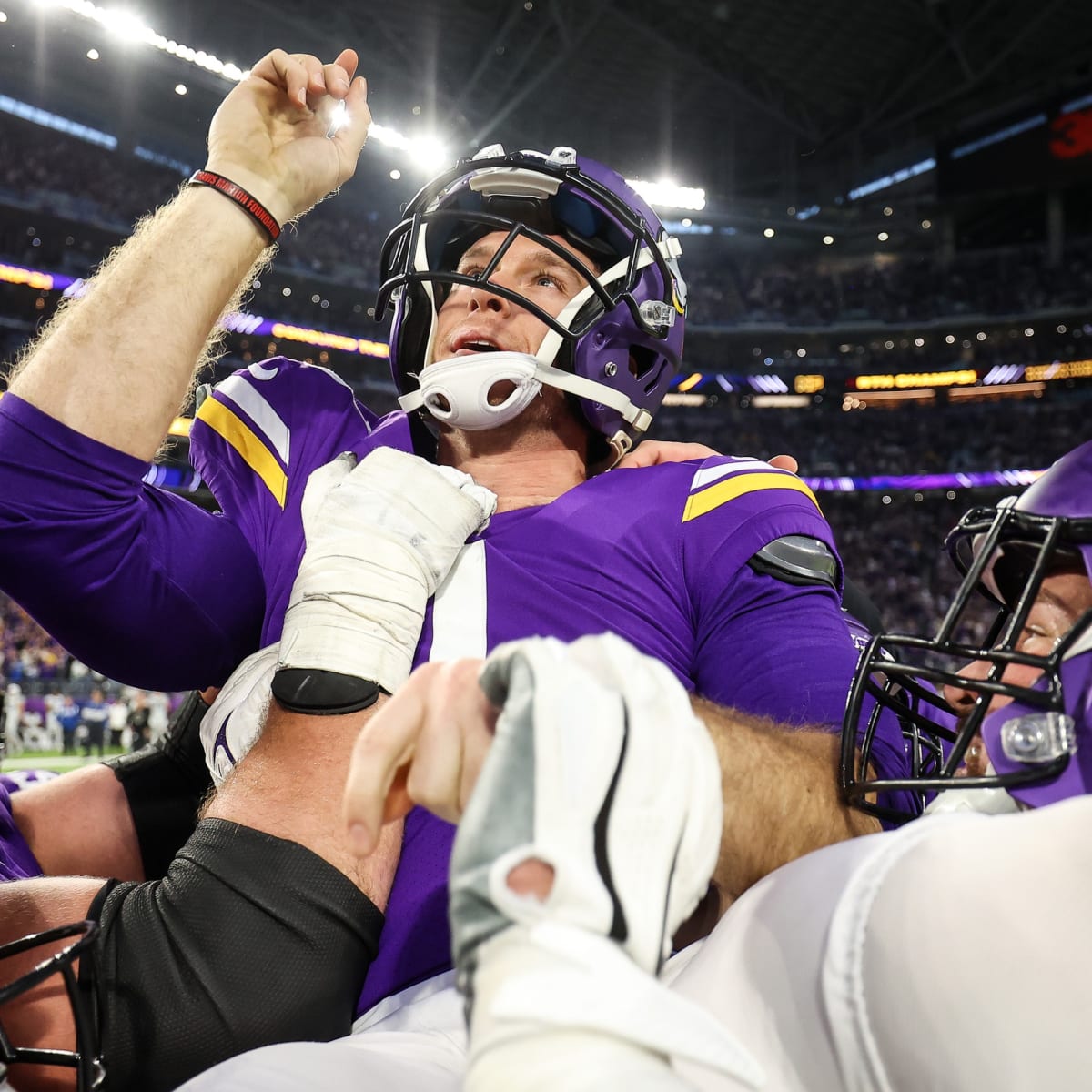 Minnesota Vikings 2022 NFC North Division Champions Locker Room