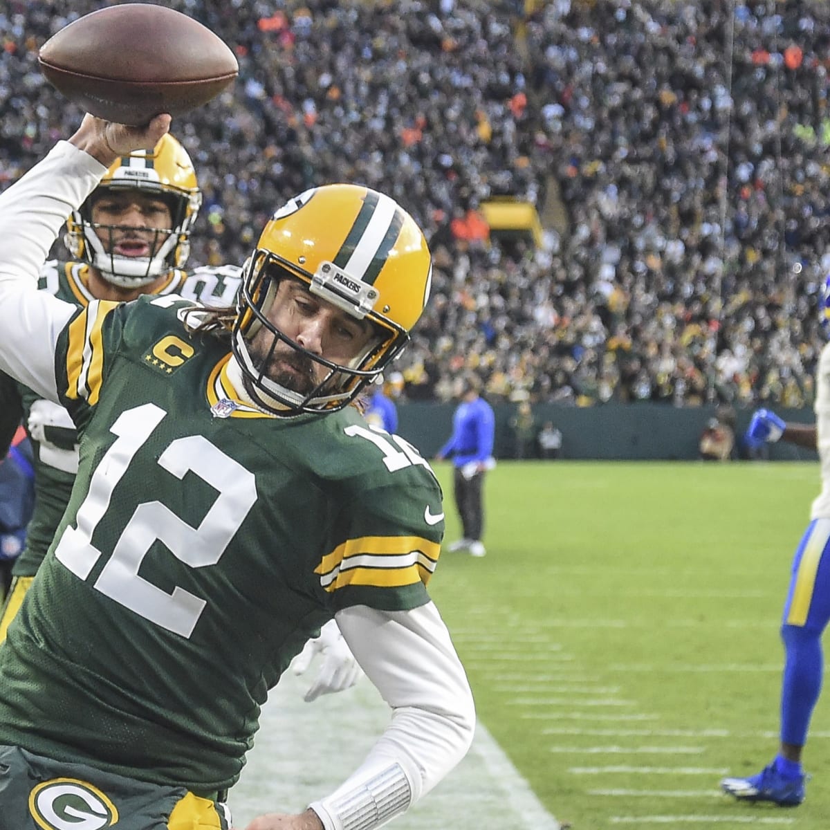 Social media reacts to Packers-Rams game with over-under point total