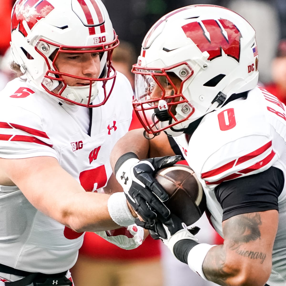 Braelon Allen, top players in the Wisconsin vs. Washington State