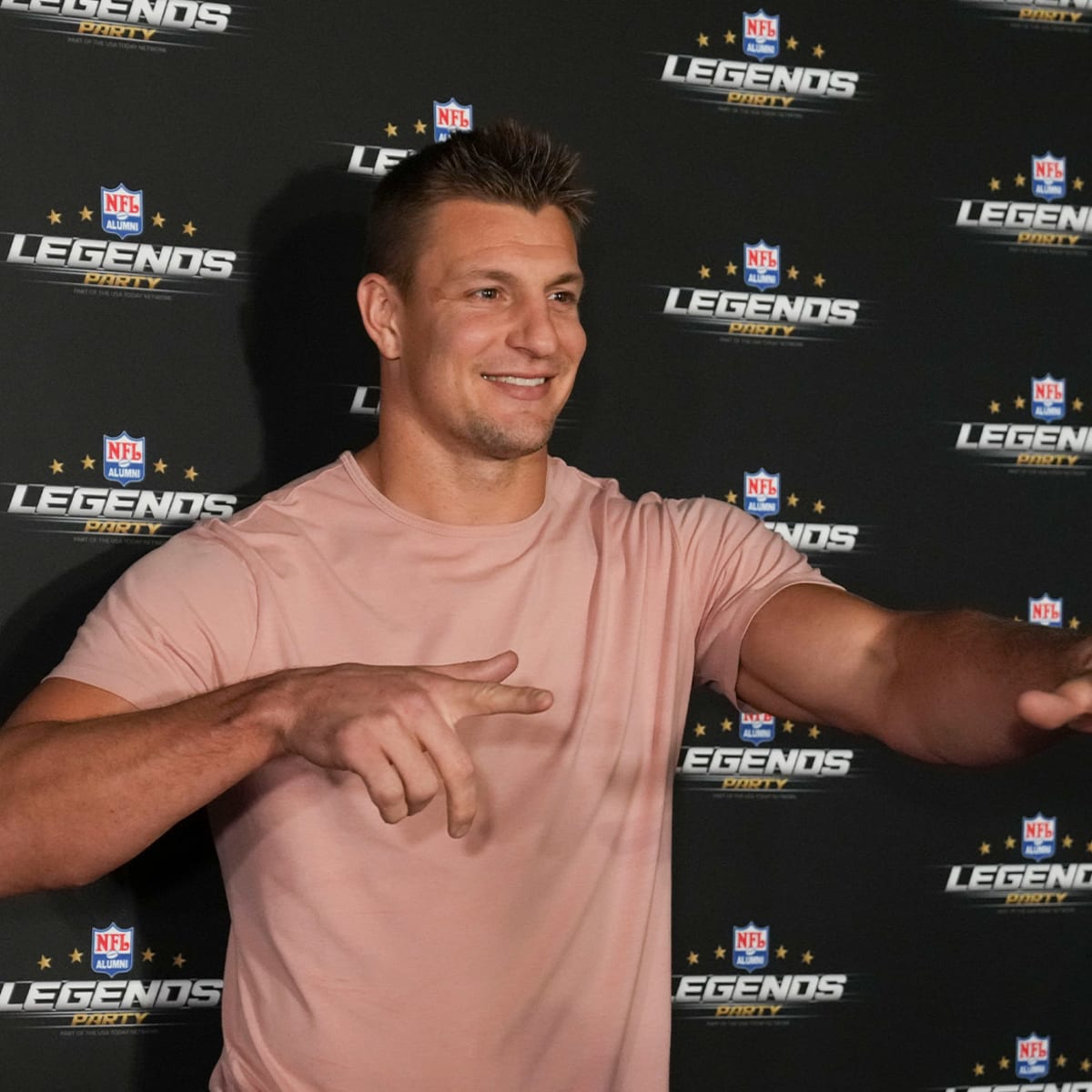 Should we revisit this decision in say 40 days?': Twitter reacts to Rob  Gronkowski's NFL retirement