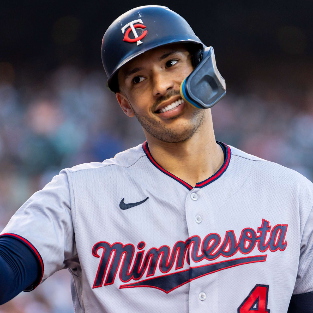 Twins place SS Carlos Correa on IL with plantar fasciitis