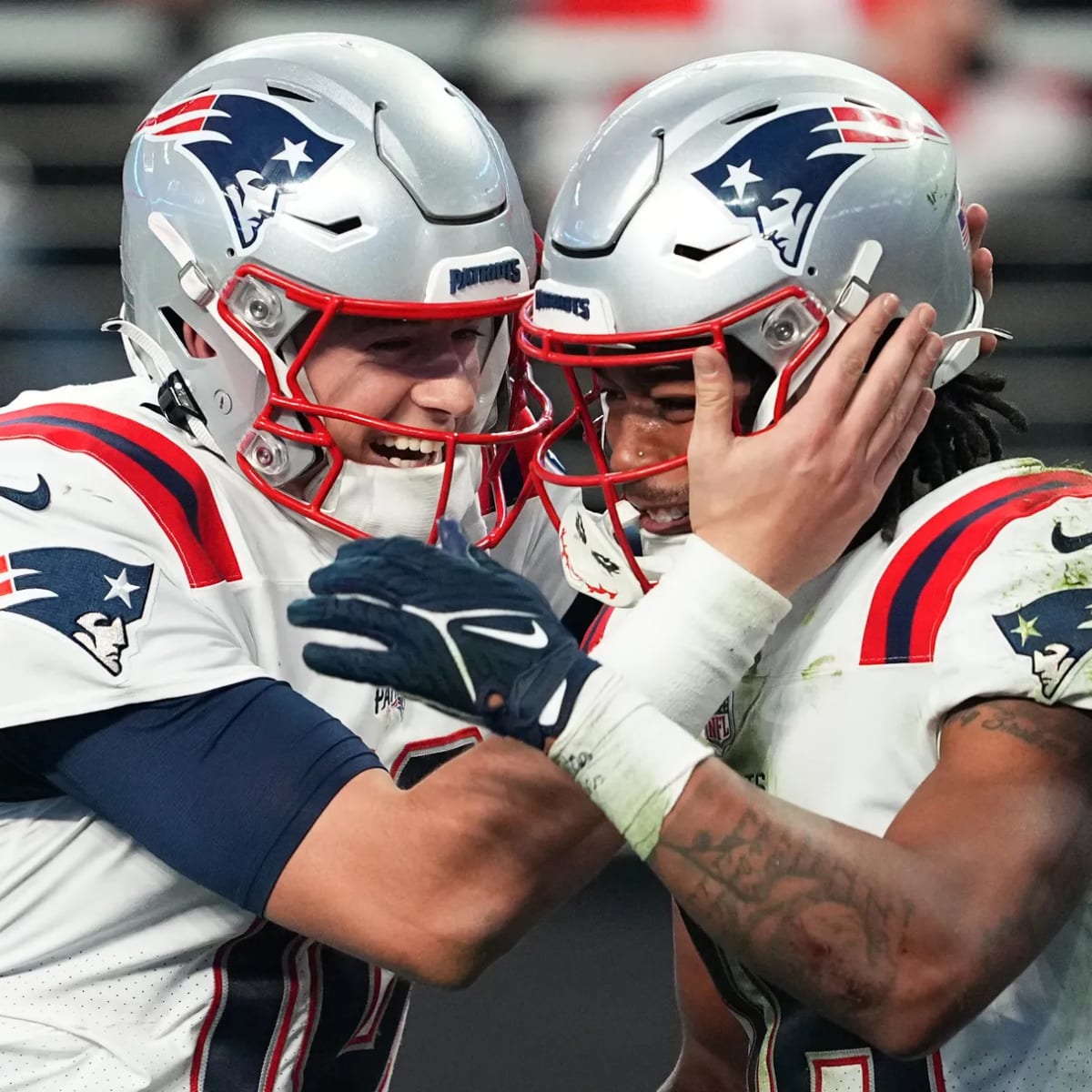 9 Patriots takeaways: Mac Jones looks much better, but sloppy mistakes doom  New England 