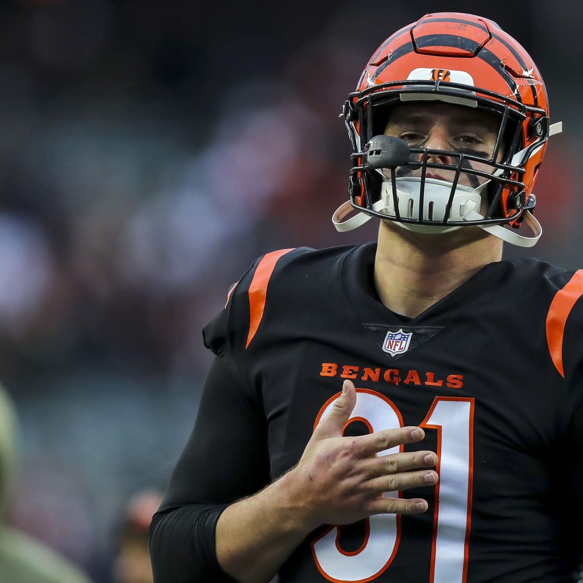 Cincinnati Bengals defensive end Sam Hubbard (94) celebrates with Trey  Hendrickson, right, after making a sack during an NFL football game against  the Kansas City Chiefs, Sunday, Dec. 4, 2022, in Cincinnati. (