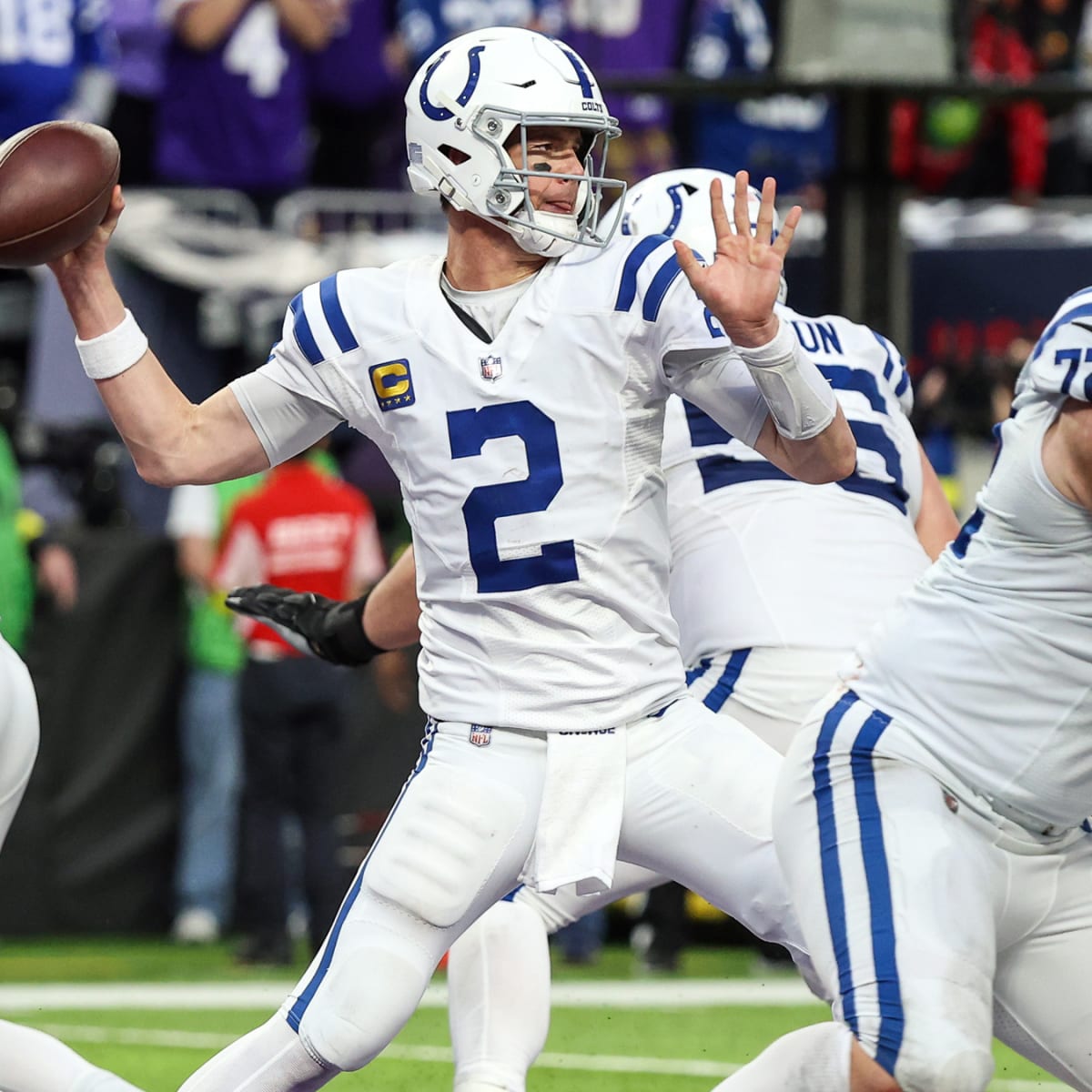 Raiders, Colts Hope To Clear Up AFC's Muddled Playoff Chase - CBS