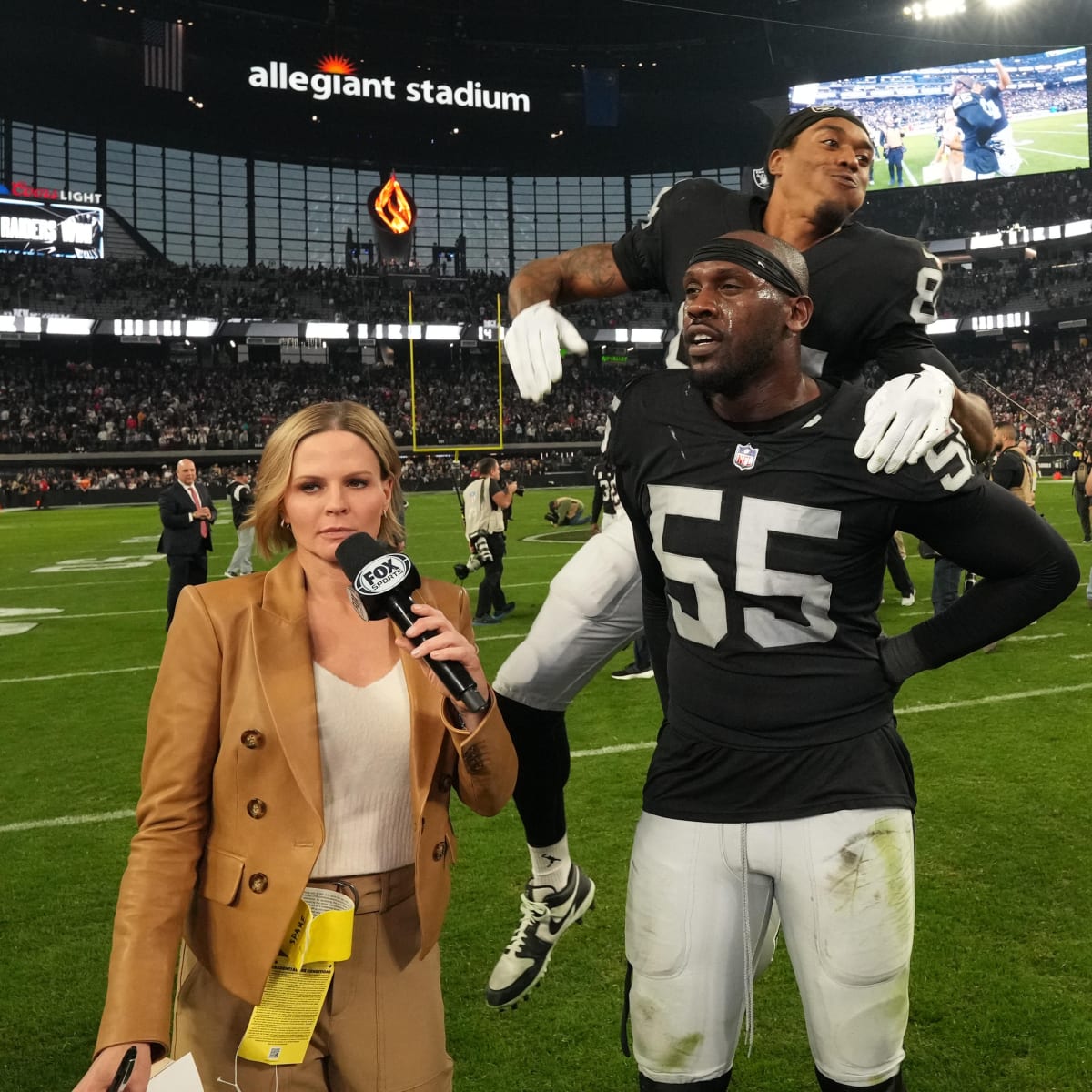 Live coverage: Raiders' rally falls short against Steelers in Las Vegas - Las  Vegas Sun News