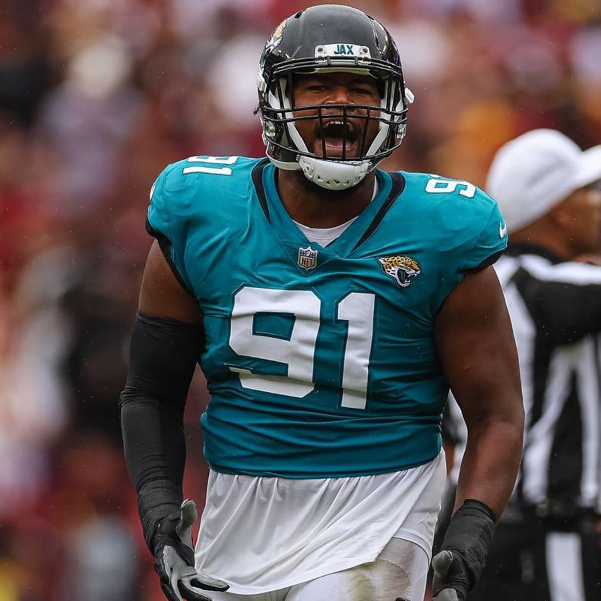 The jaguars are resigning DE Dawuane Smoot to a 2 year 14 million contract.