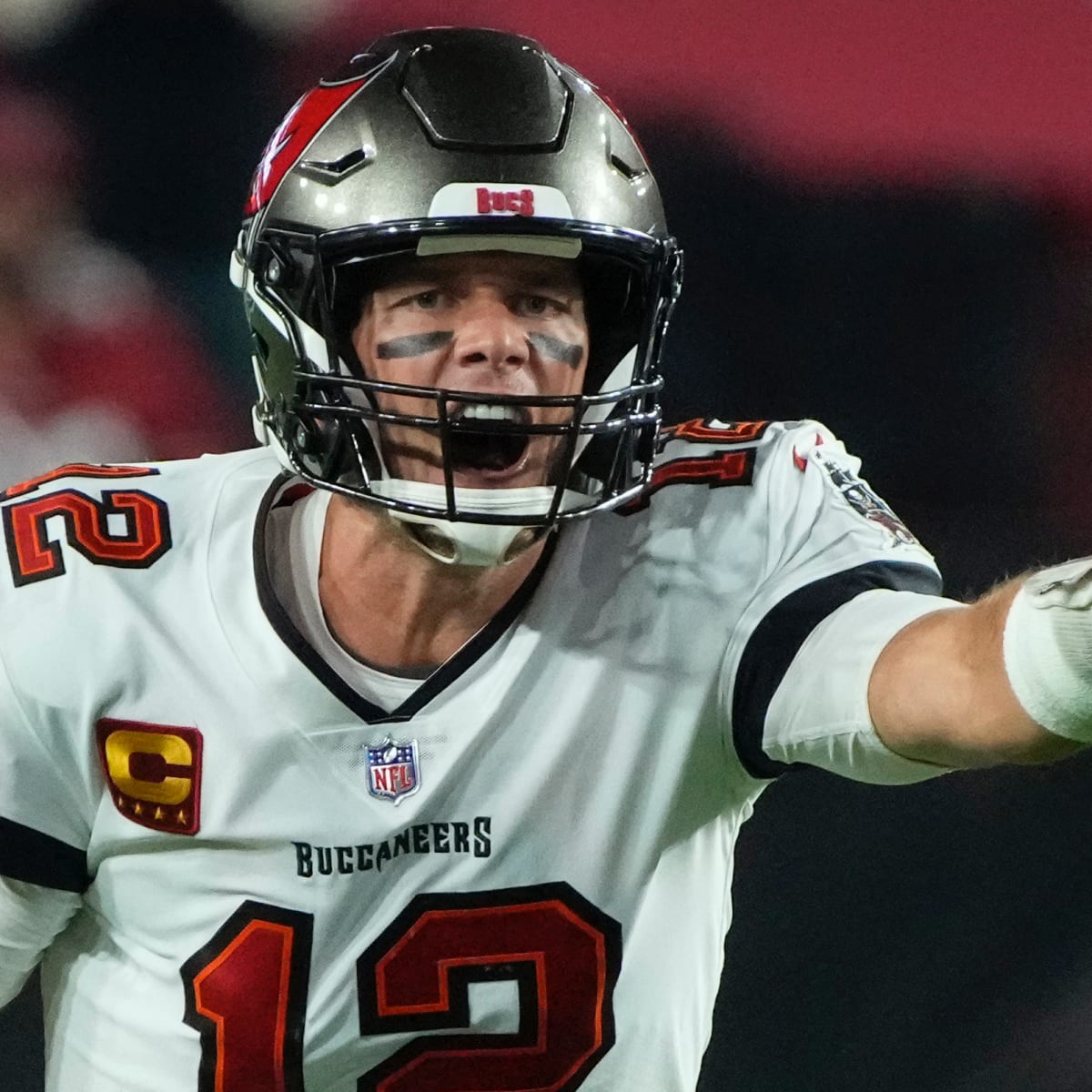 Benches clearing Saints-Bucs brawl involving Tom Brady leads to