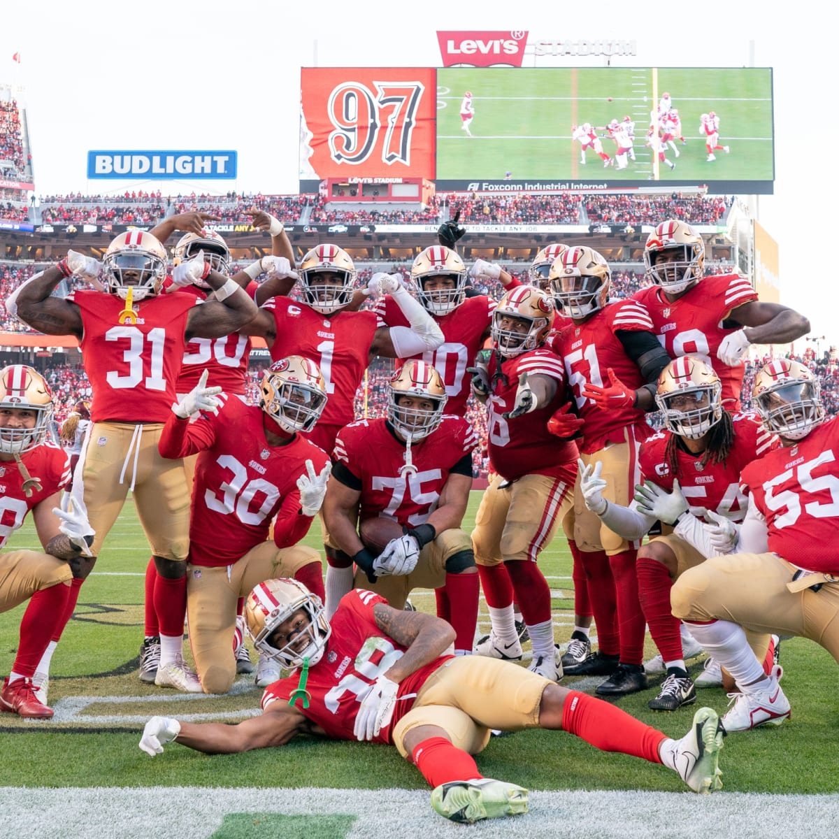 Instant reaction: Las Vegas Raiders vs. San Francisco 49ers - Sports  Illustrated Las Vegas Raiders News, Analysis and More