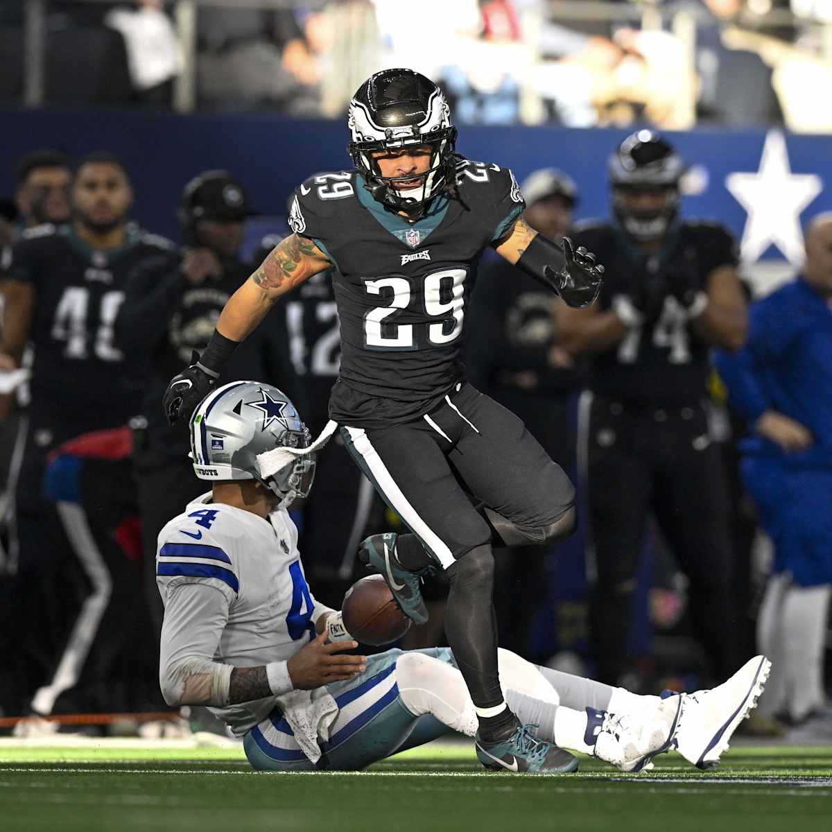 Eagles suffered two major injuries in Christmas Eve loss to Cowboys