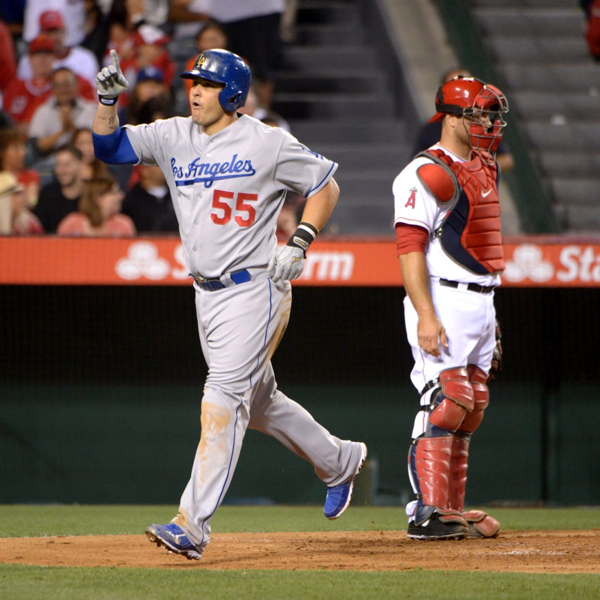 Dodgers Spring Training: Mike Scioscia Worked With Minor League Catchers