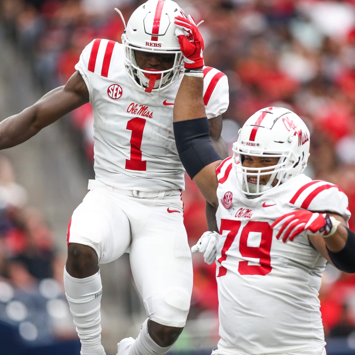 NFL Rebels: A.J. Brown Headlines Ole Miss Standouts - The Grove Report –  Sports Illustrated at Ole Miss