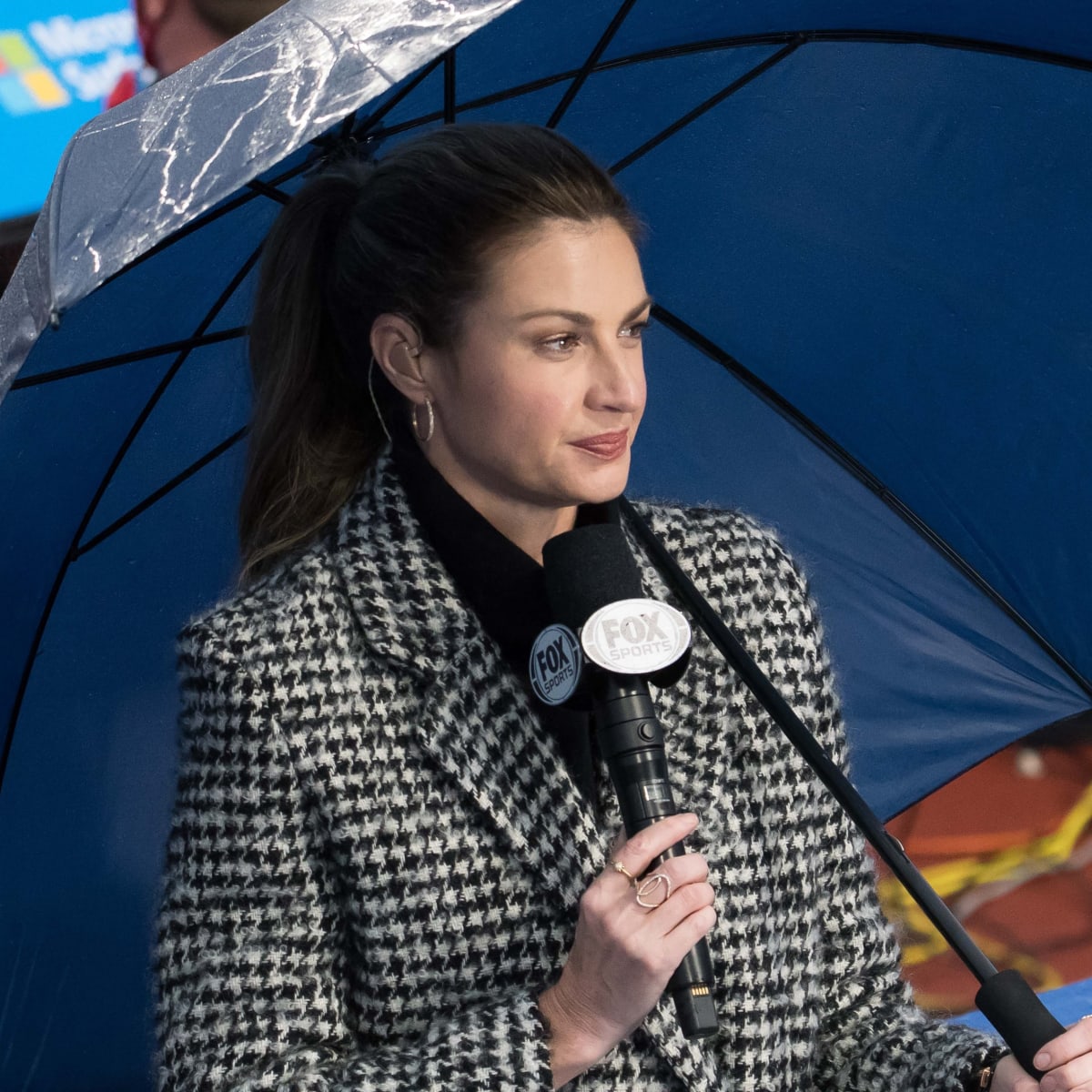 Fox Sports sideline reporter Erin Andrews at warmups period before