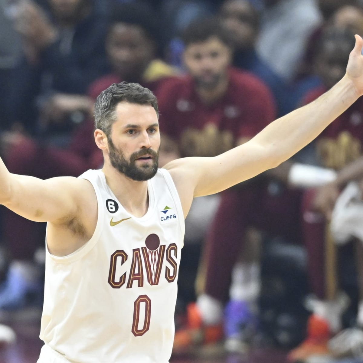 Kevin Love Says Cavaliers Should Without A Doubt Retire Kyrie Irving's  Jersey - Fastbreak on FanNation